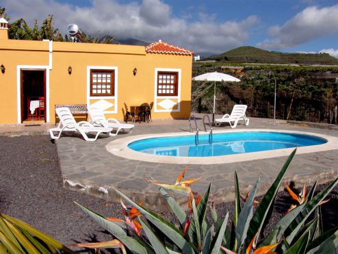 Ferienhaus mit Pool in Tazacorte