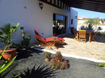 Ferienhaus Fuerteventura F-233 seitliche Terrasse