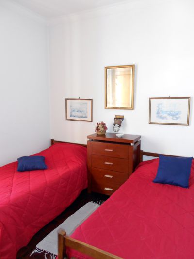Villa Madeira 140 Schlafzimmer mit Einzelbetten 2
