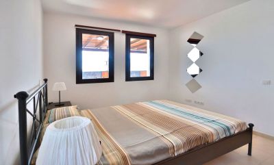 L-026 Villa Playa Blanca Schlafzimmer 2 mit Doppelbett