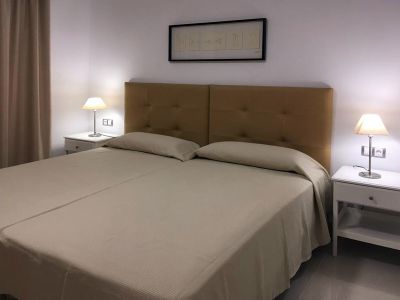 Ferienwohnung G-031 Puerto Mogan - Schlafzimmer mit Doppelbett 2