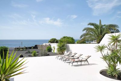 Traumhafte Villa mit Pool in Puerto Calero