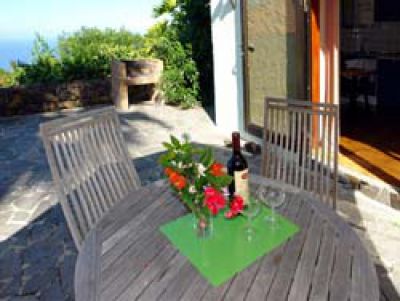 Terrasse mit Grillplatz Ferienhaus 