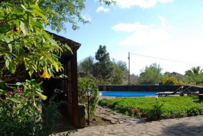Finca mit Pool Puntagorda