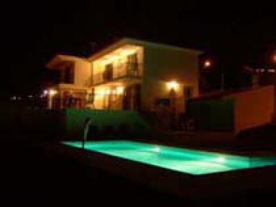 Villa mit Pool und Meerblick auf Madeira