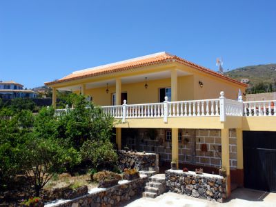 Gemütliches Ferienhaus in Arona