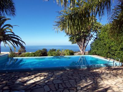 Idyllische Finca mit Pool und Meerblick La Palma
