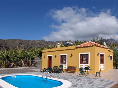 Kleines Ferienhaus mit Pool in Tazacorte