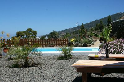 Der Pool der Finca in Tijarafe