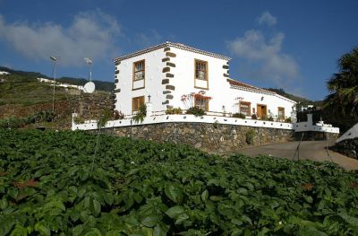 Finca mit großem Pool La Palma