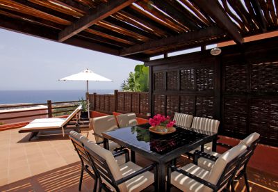 Gran Canaria Villa G-560 Terrasse mit Esstisch