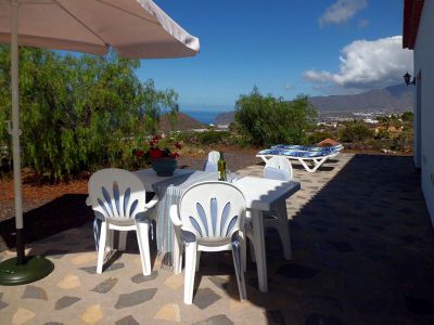 La Palma Ferienhaus P-141 Terrasse mit Tisch