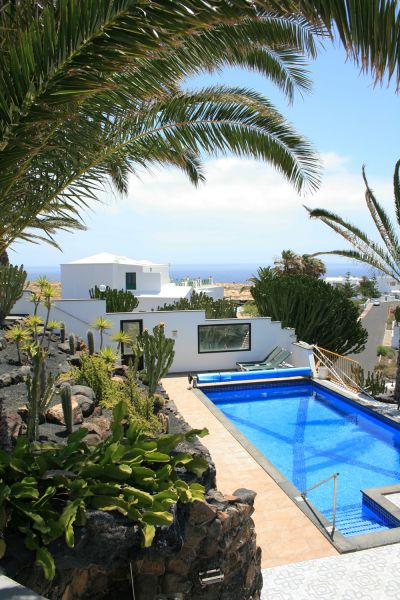 Lanzarote Villa mit Pool L-171