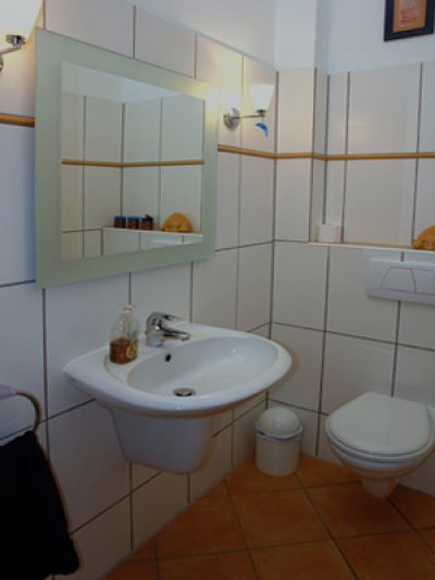 Ferienhaus Poris de Abona Gäste WC Bild 1