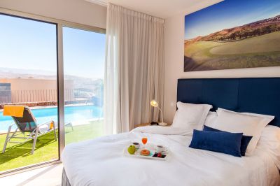 G-451 Villa Gran Canaria Schlafzimmer mit Doppelbett
