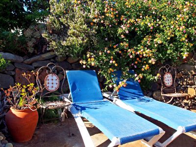 P-191 Ferienhaus Terrasse Sonnenliegen