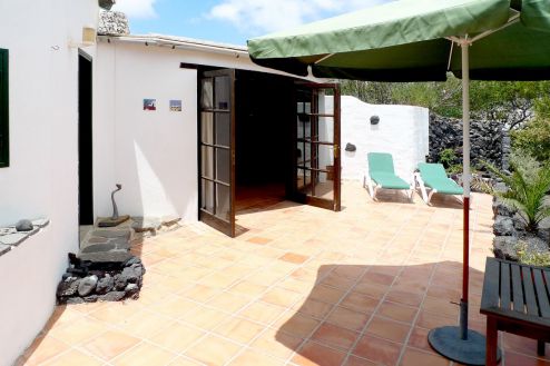 L-045 Ferienhaus Lanzarote Terrasse