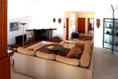 Lanzarote Villa L-046 Wohnzimmer mit Kamin
