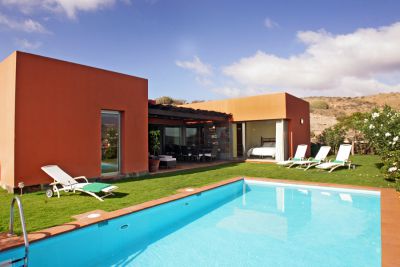 Villa Gran Canaria G-450 Blick auf Pool und Villa