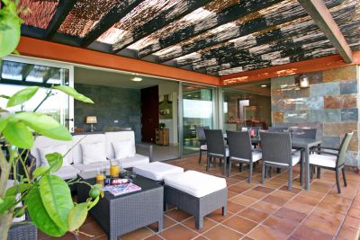 Villa Gran Canaria G-450 Terrasse mit zahlreichen Sitzmöglichkeiten
