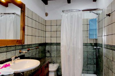 Finca Teneriffa TFN-137 Badezimmer mit Dusche