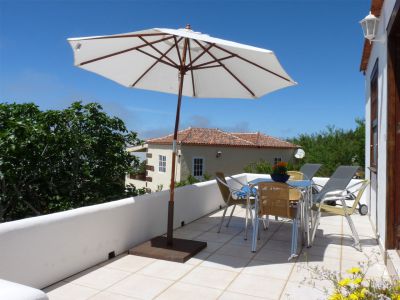 P-210 Finca Puntagorda Terrasse mit Tisch 2