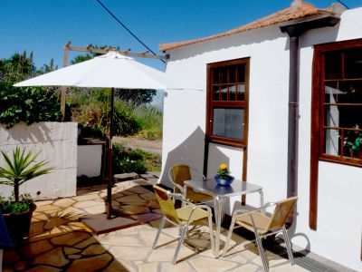 P-210 Finca Puntagorda Terrasse mit Tisch 3