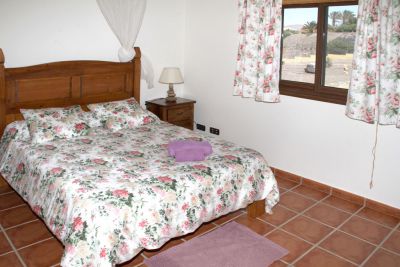 Ferienhaus in La Pared Schlafzimmer 1 mit Doppelbett F-150