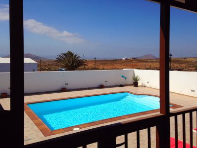 Ferienhaus Lanzarote Blick auf den Pool / L-110