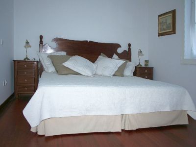 Villa Madeira 052 Schlafzimmer mit Doppelbett Bild 1