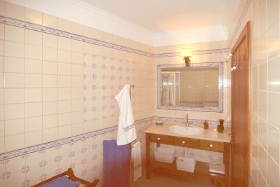 Ferienhaus Madeira 051 Bad mit Waschtisch