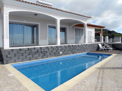 Madeira kleine Villa mit Pool und Meerblick