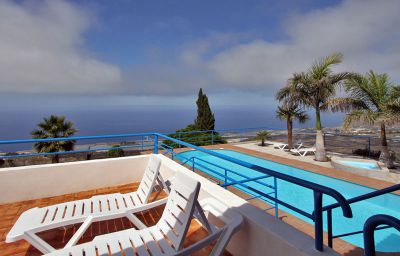 La Palma Ferienhaus P - 071 Pool und Terrasse