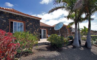 Ferienhaus La Palma Terrasse mit Terrasse am Haus P-145