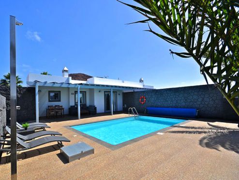 Villa mit beheiztem Pool in Playa Blanca L-022