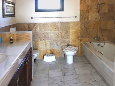 Kinderfreundliche Villa Lanzarote Bad mit Wanne L-025 