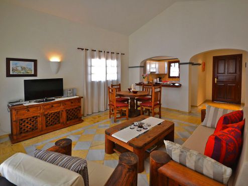 Lanzarote kleine Villa Wohnraum mit Flachbildschirm L-021