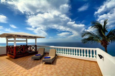 Morro Jable Ferienwohnung am Strand F-014 / Dachterrasse mit Sonnenliegen