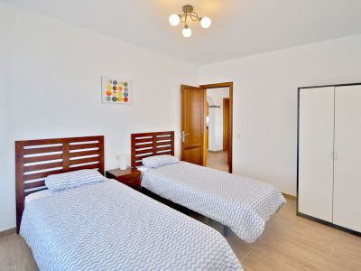 L-020 Playa Blanca Schlafzimmer mit Einzelbetten