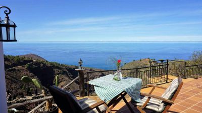 Ferienhaus La Palma Terrasse mit Meerblick P-222