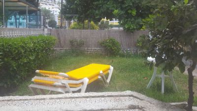 Ferienhaus in Puerto Rico G-042 / Terrasse mit Sonnenliegen