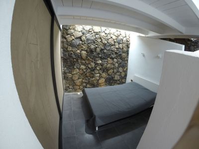 Schlafzimmer mit Doppelbett Bild 2