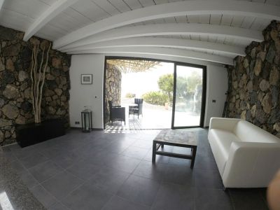 Ferienhaus L - 201 / Wohnraum mit Couch
