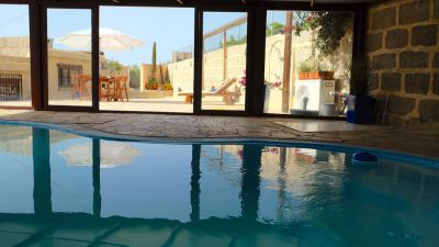 Finca Teneriffa Süd - überdachtes Schwimmbad