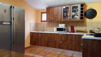 Gran Canaria Finca G-144 - Einbauküche mit Kühlgefrierkombi