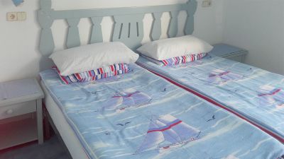 G-017 Schlafzimmer mit Doppelbett