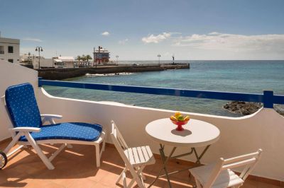 Ferienwohnung am Meer Lanzarote / Terrasse mit Meerblick