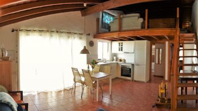 P-204 Ferienhaus La Palma Wohnzimmer mit Esstisch