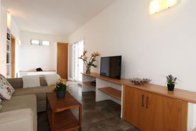 Ferienhaus TFS-064 Teneriffa - Wohnraum mit SAT-TV