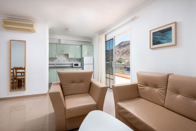 Ferienwohnung Puerto de Mogan Wohnraum mit Couch